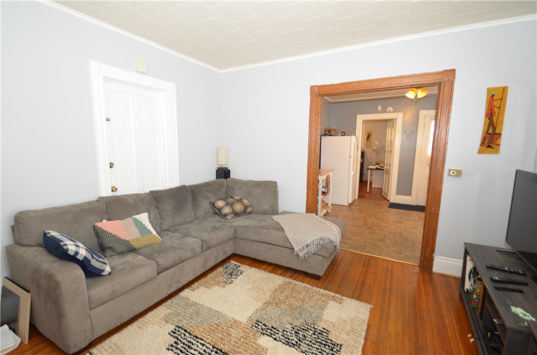 167 Rosedale Street Rochester, NY 14620 - Photo 10 of 46