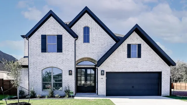 $598,900 | 241 Melody Lane, Lockhart, TX 78644