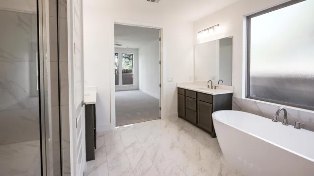 $598,900 | 241 Melody Lane, Lockhart, TX 78644