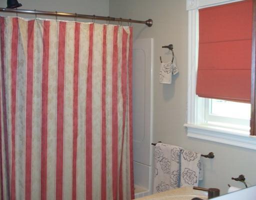 100 10 Lots Road Fairfield, ME 04937 - Photo 15 of 25 Bathroom.