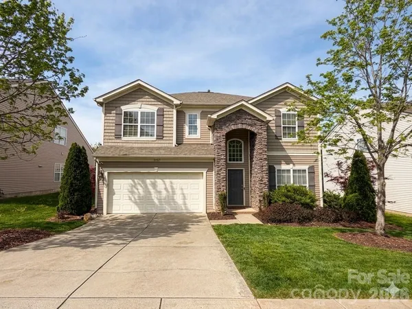 $535,000 | 10307 Dominion Village Drive, Charlotte, NC 28269