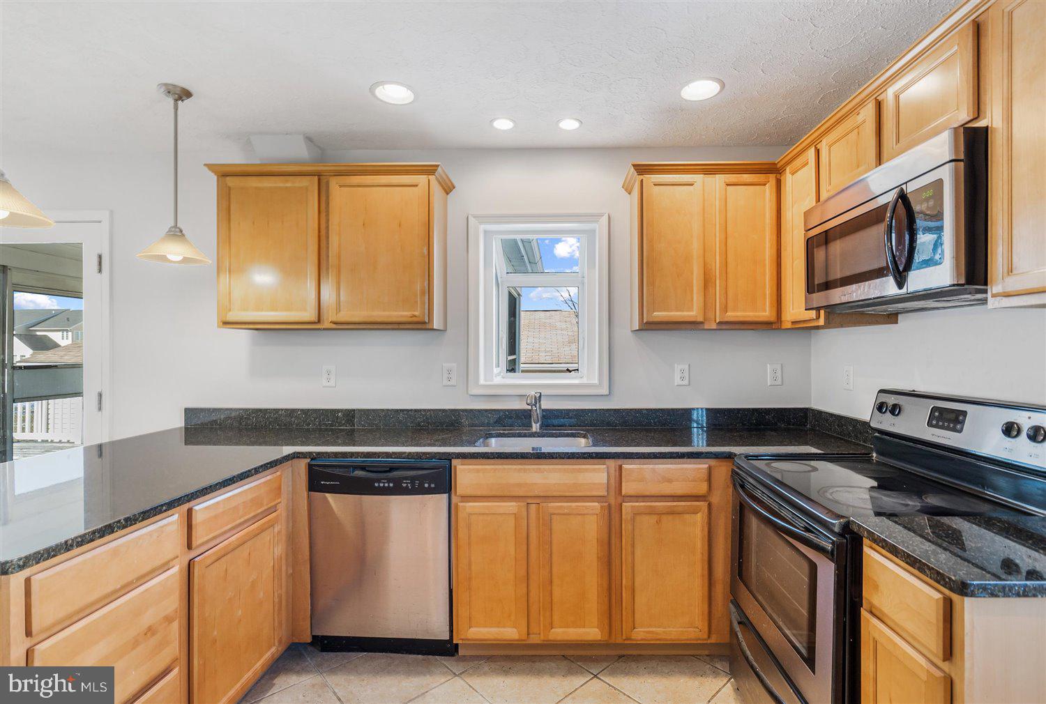9728 Cross Road Perry Hall, MD 21128 - Photo 14 of 37