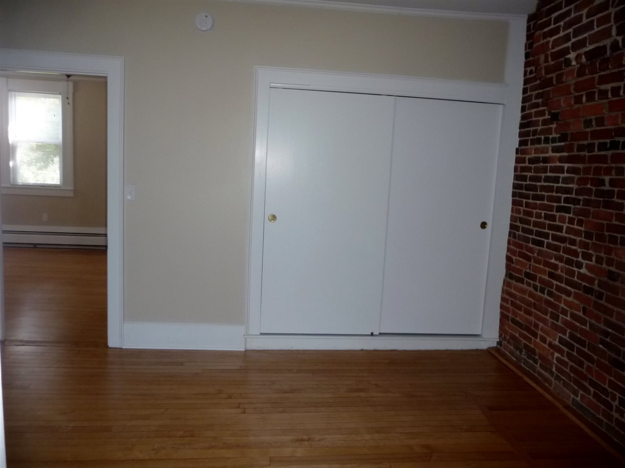 71 Middle Street, Unit R5 Manchester, NH 03101 - Photo 9 of 18 Gallery Image 9