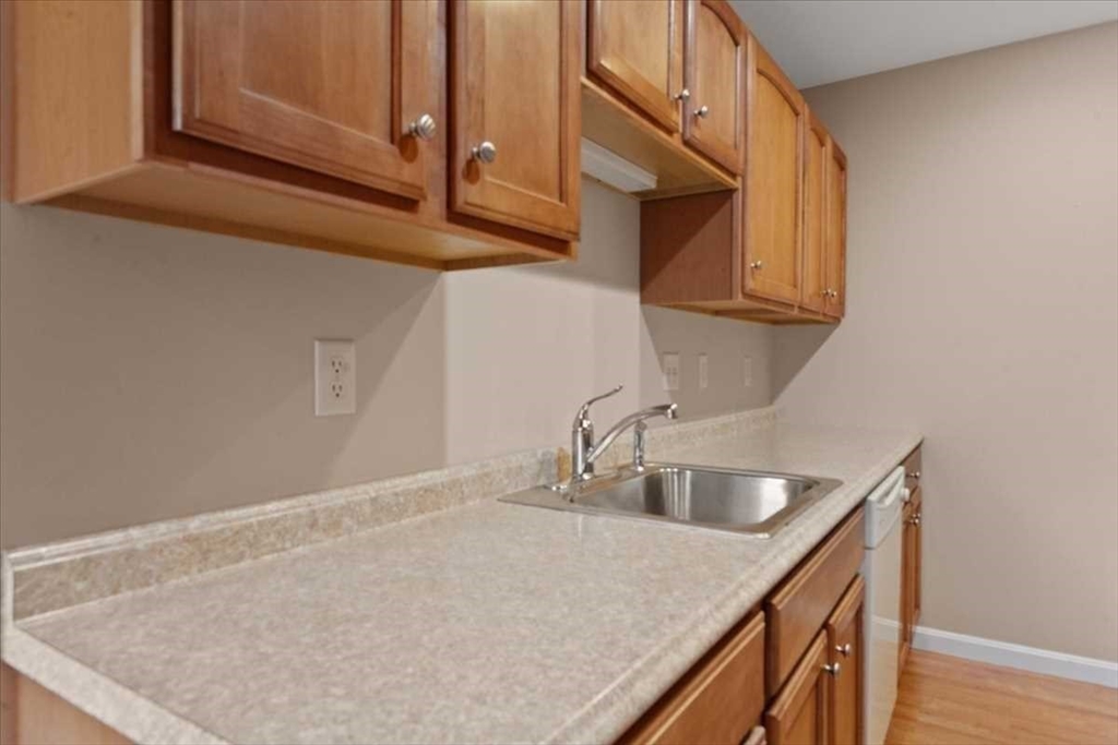 42 Phillips Road, Unit 1 Holden, MA 01520 - Photo 11 of 25 Gallery Image 11
