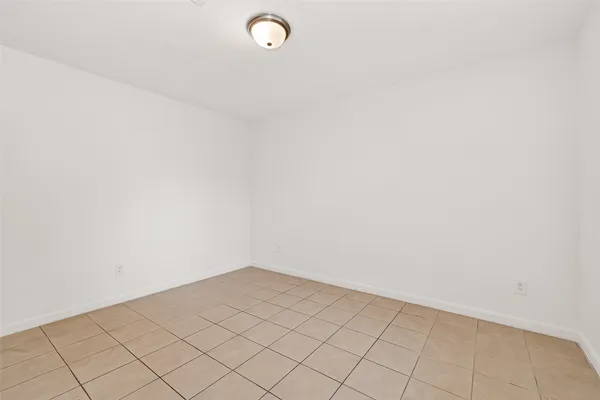 $2,000 | 29311 Raestone Street, Spring, TX 77386
