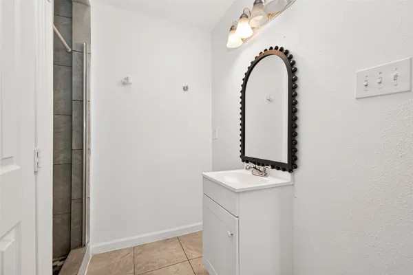 $2,000 | 29311 Raestone Street, Spring, TX 77386