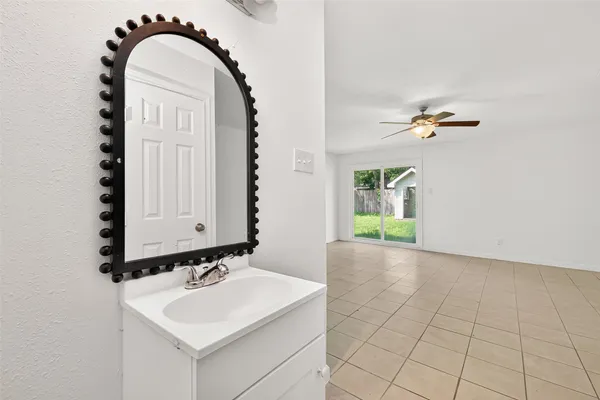 $2,000 | 29311 Raestone Street, Spring, TX 77386