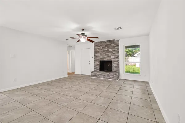 $2,000 | 29311 Raestone Street, Spring, TX 77386