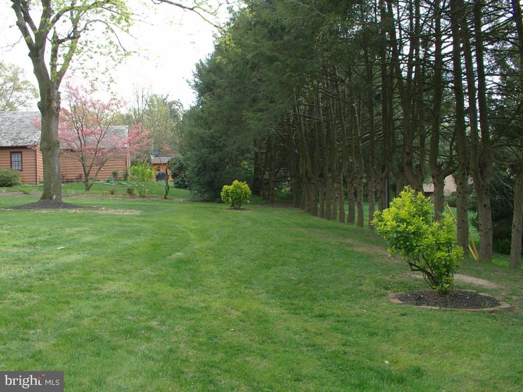 2112 Clover Hill Road Lancaster, PA 17603 - Photo 11 of 11 Gallery Image 11