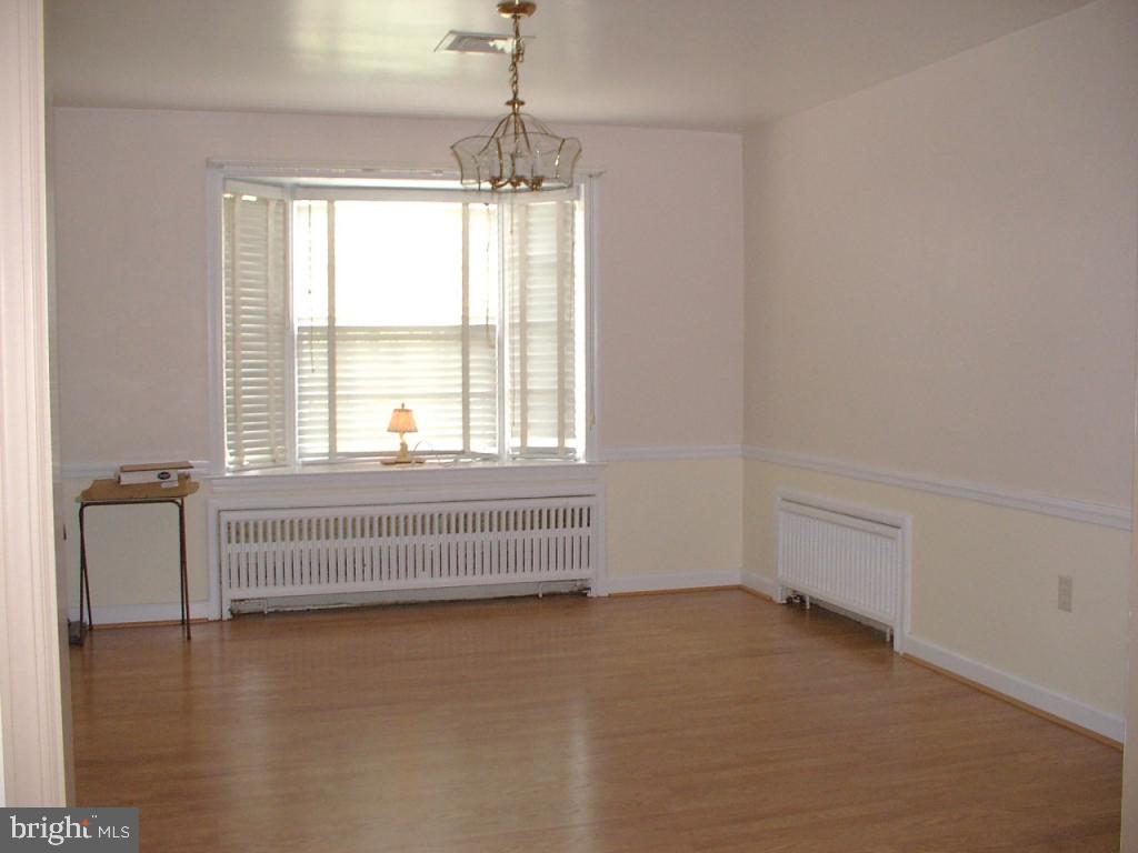 2112 Clover Hill Road Lancaster, PA 17603 - Photo 5 of 11 Gallery Image 5