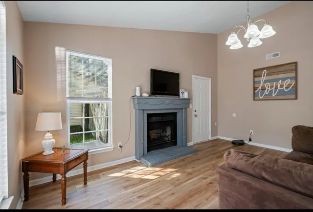 $319,000 | 309 Regent Street, Summerville, SC 29483