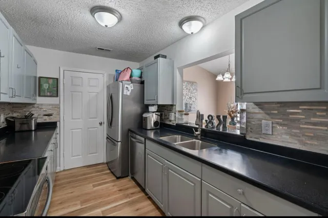 $319,000 | 309 Regent Street, Summerville, SC 29483