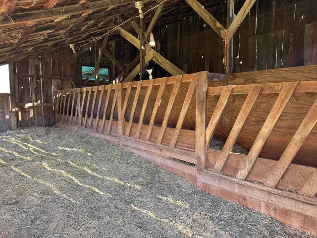 $850,000 | 7420 Eastside Potter Valley Road, Ukiah, CA 95482