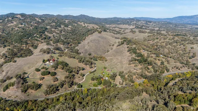 $799,000 | 7420 Eastside Potter Valley Road, Ukiah, CA 95482