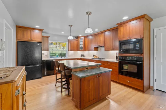 $850,000 | 7420 Eastside Potter Valley Road, Ukiah, CA 95482