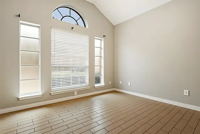 $2,000 | 16801 Gravesend Road, Pflugerville, TX 78660