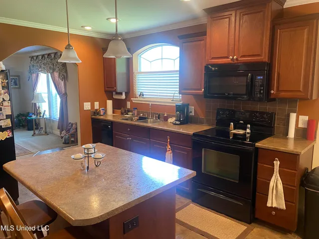 $184,900 | 1008 Beatty Road, Enid, MS 38927