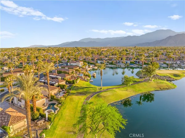 a view of an ocean view