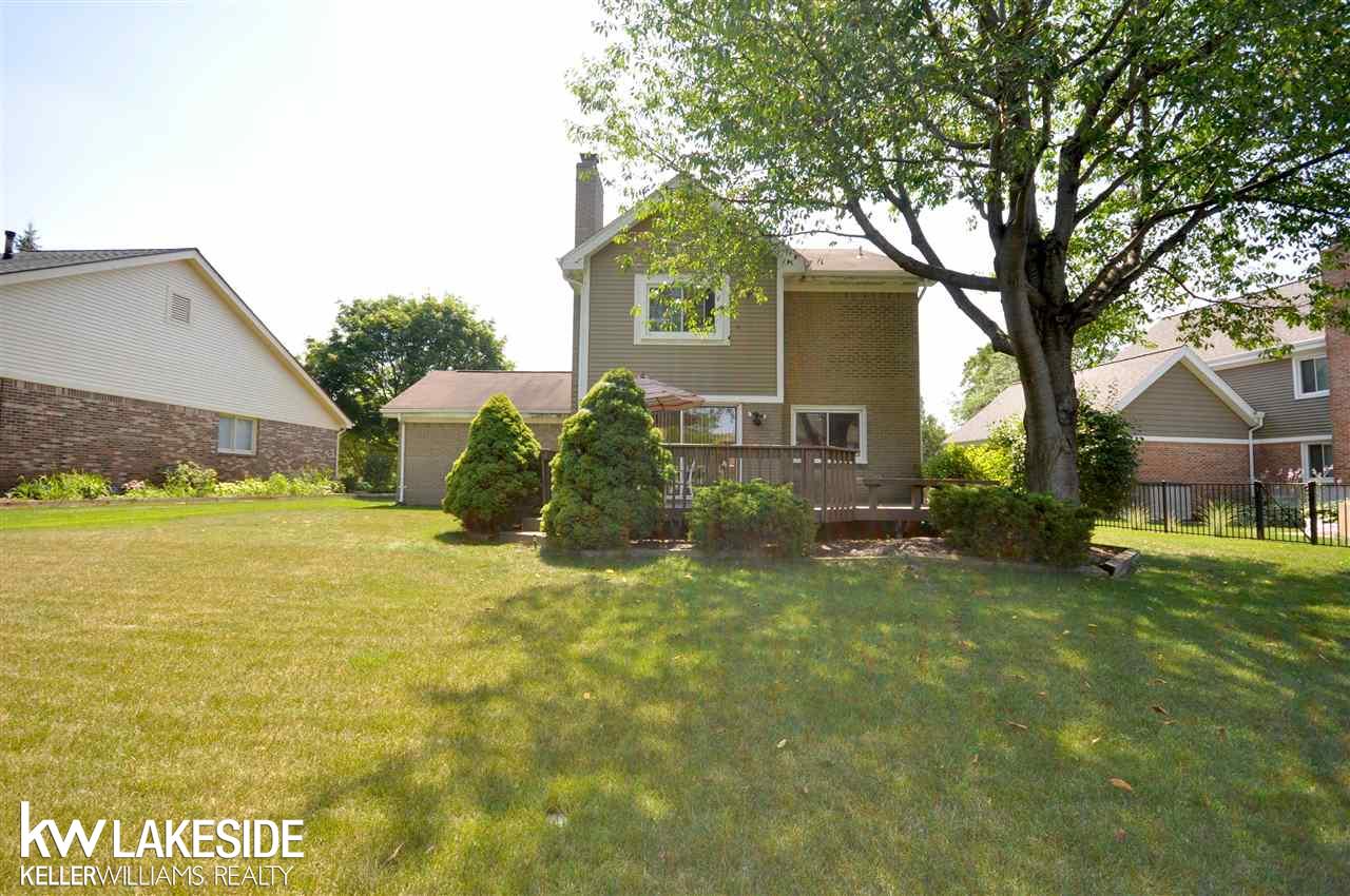 1658 Hillside Lane Rochester Hills, MI 48307 - Photo 29 of 32
