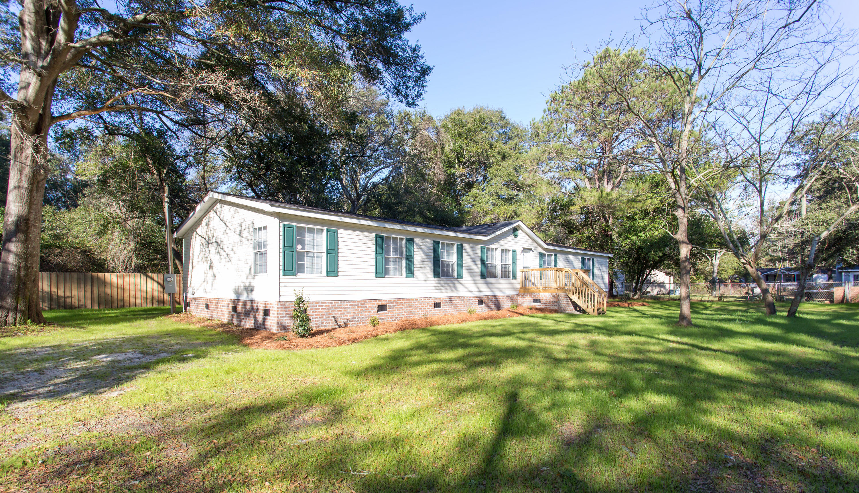 1081 Ben Road Charleston, SC 29412 - Photo 4 of 19 angle