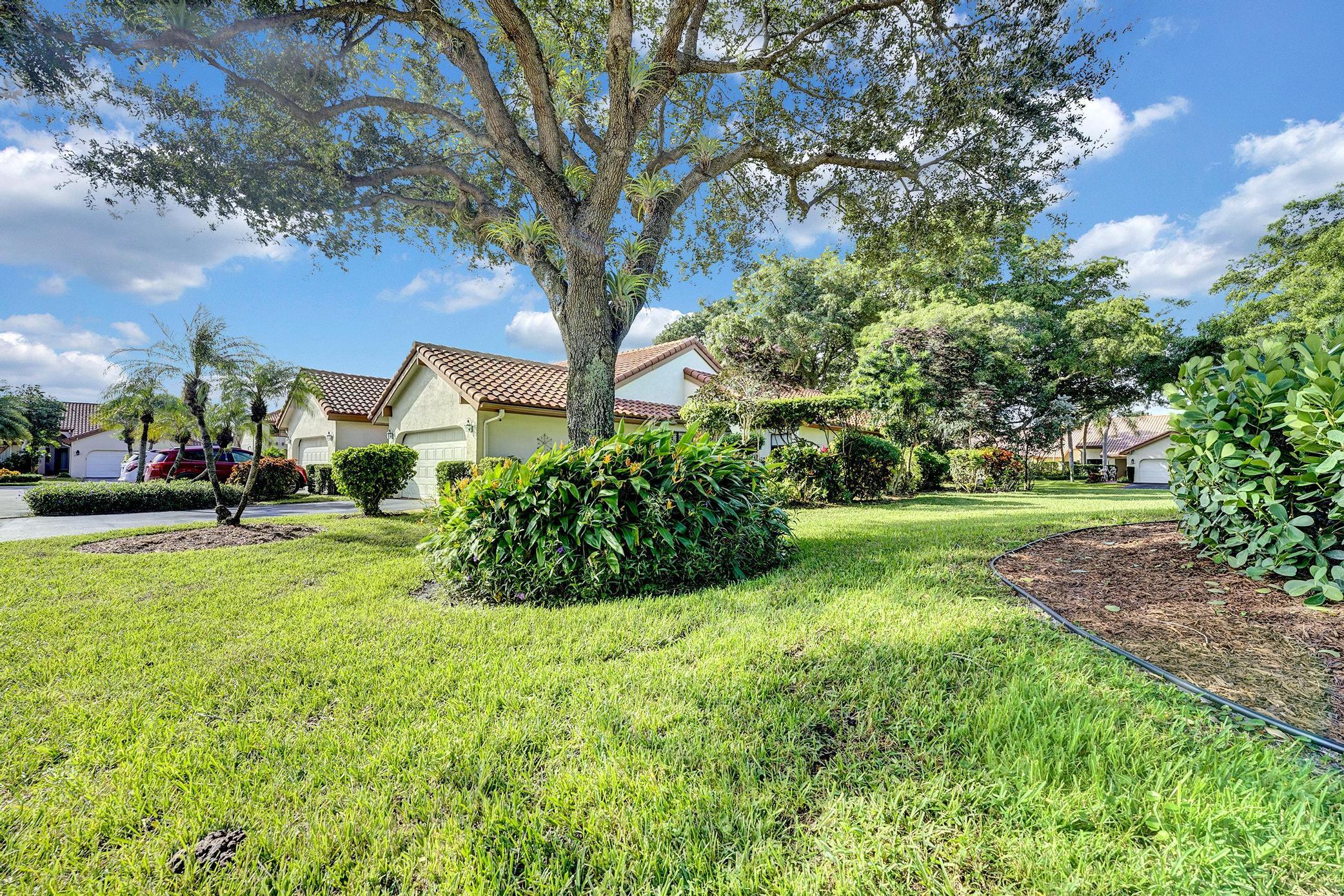 23251 Water Circle Boca Raton, FL 33486 - Photo 2 of 35 _DSC4034