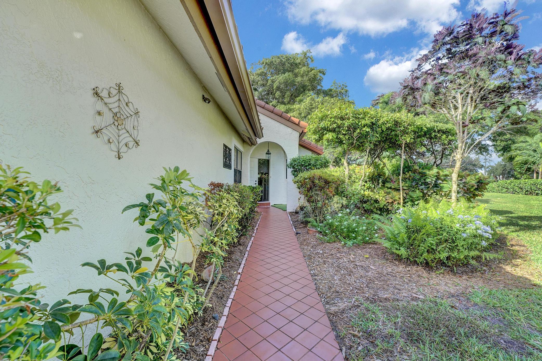 23251 Water Circle Boca Raton, FL 33486 - Photo 4 of 35 _DSC4044