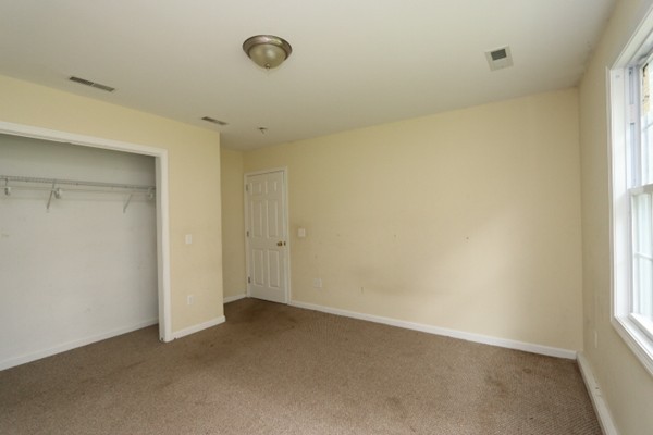 178 Wrentham Road Springfield, MA 01119 - Photo 12 of 25
