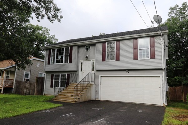 178 Wrentham Road Springfield, MA 01119 - Photo 2 of 25