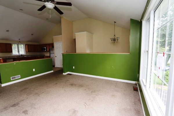 178 Wrentham Road Springfield, MA 01119 - Photo 8 of 25