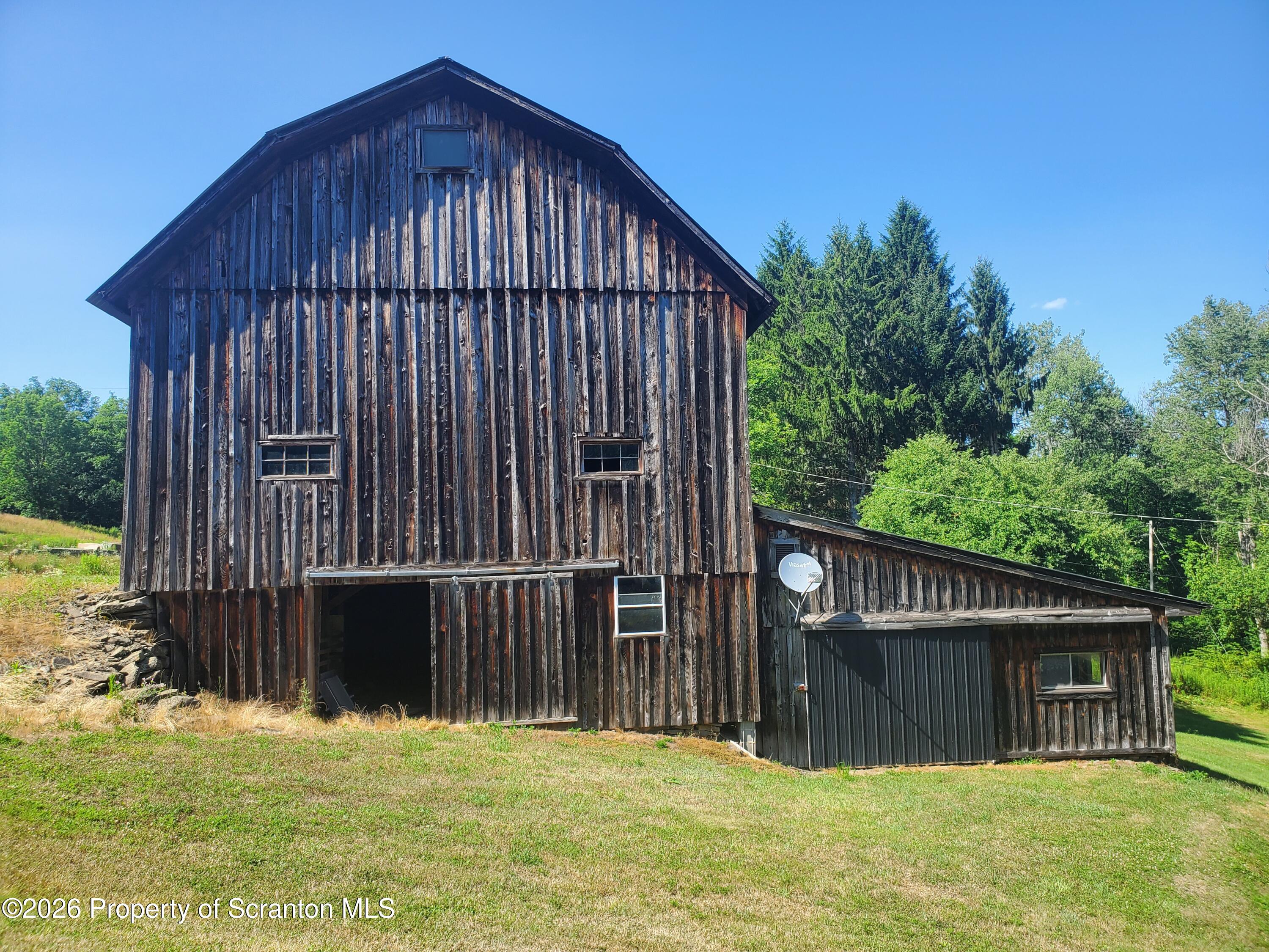 433 Plank Road Montrose, PA 18801 - Photo 45 of 53 Barn side view