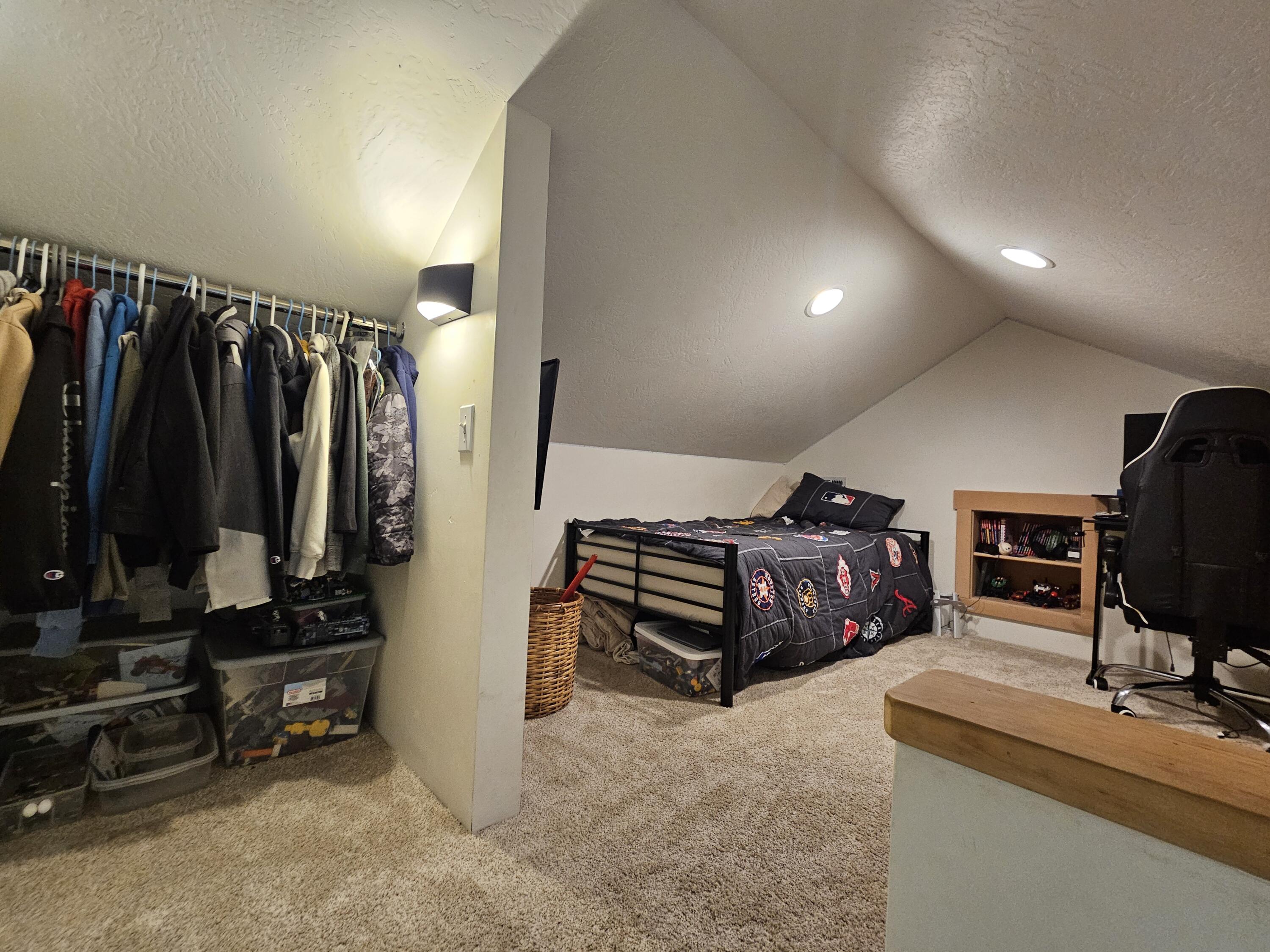 3361 Leonard Road Grants Pass, OR 97527 - Photo 29 of 64 Loft b/r 3