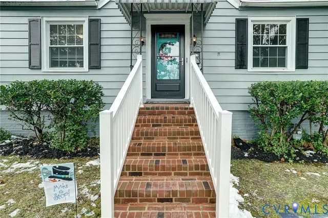 $425,000 | 7502 Sweetbriar Road, Henrico, VA 23229