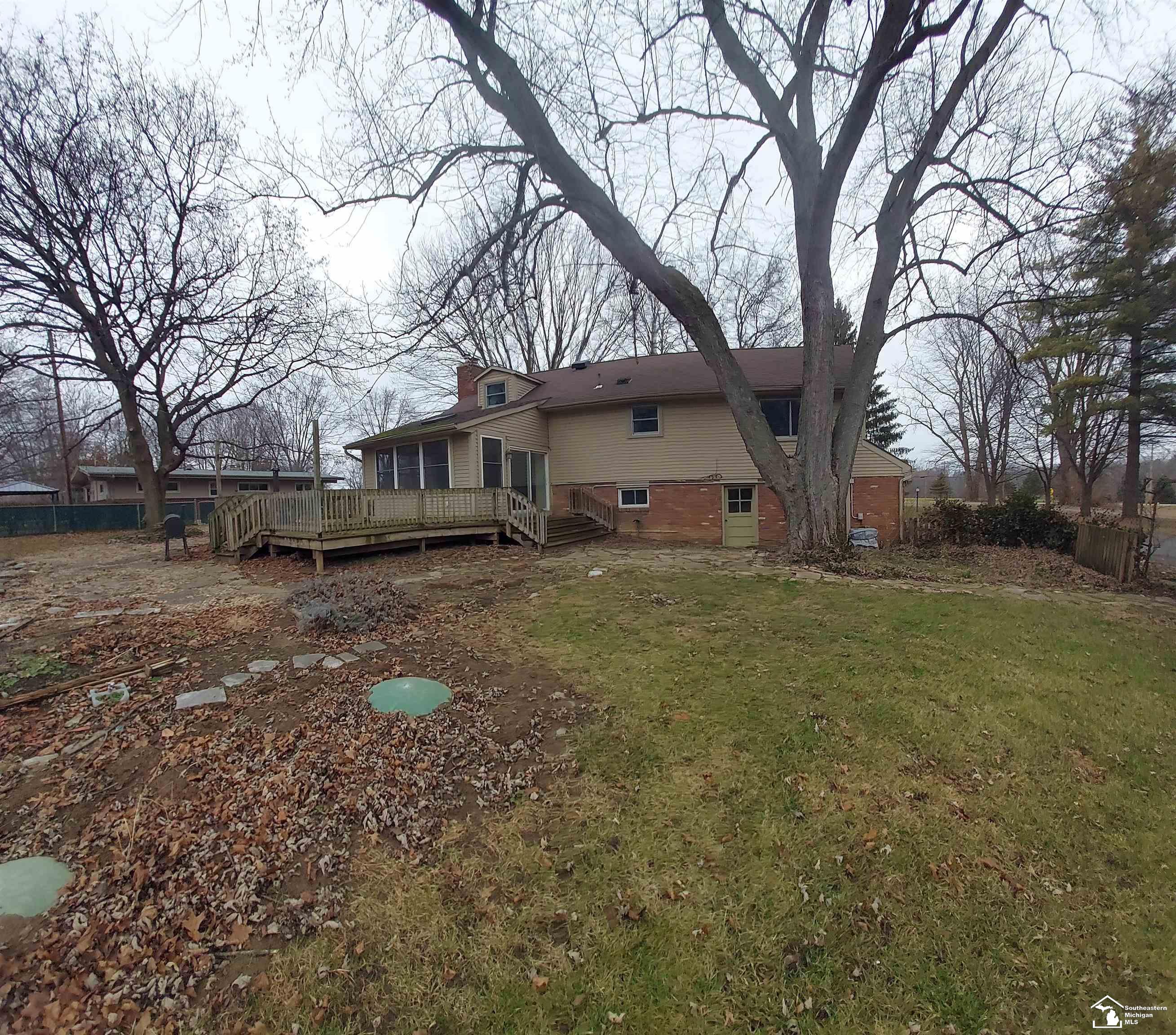 2605 Smith Road Lambertville, MI 48144 - Photo 21 of 23 Gallery Image 21
