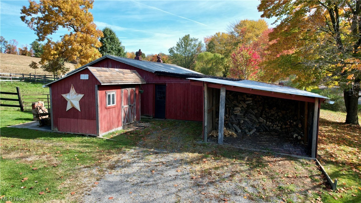 12153 Hilltop Road Baltic, OH 43804 - Photo 23 of 34 Gallery Image 23