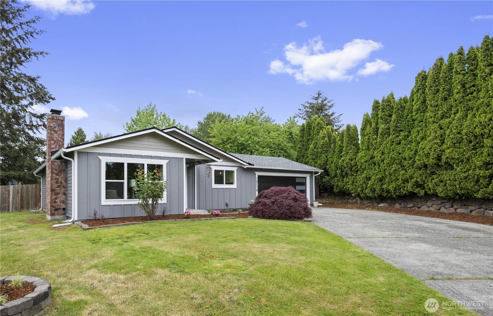 16518 26th Avenue Southeast Bothell, WA 98012 - Photo 2 of 22
