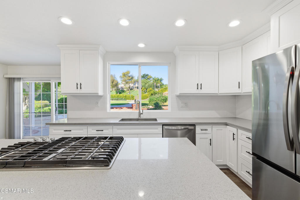 6945 Via Alba Camarillo, CA 93012 - Photo 17 of 45