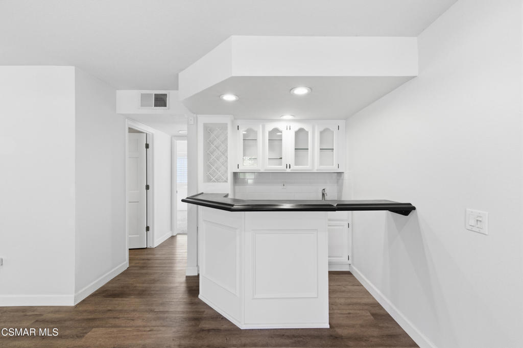 6945 Via Alba Camarillo, CA 93012 - Photo 18 of 45