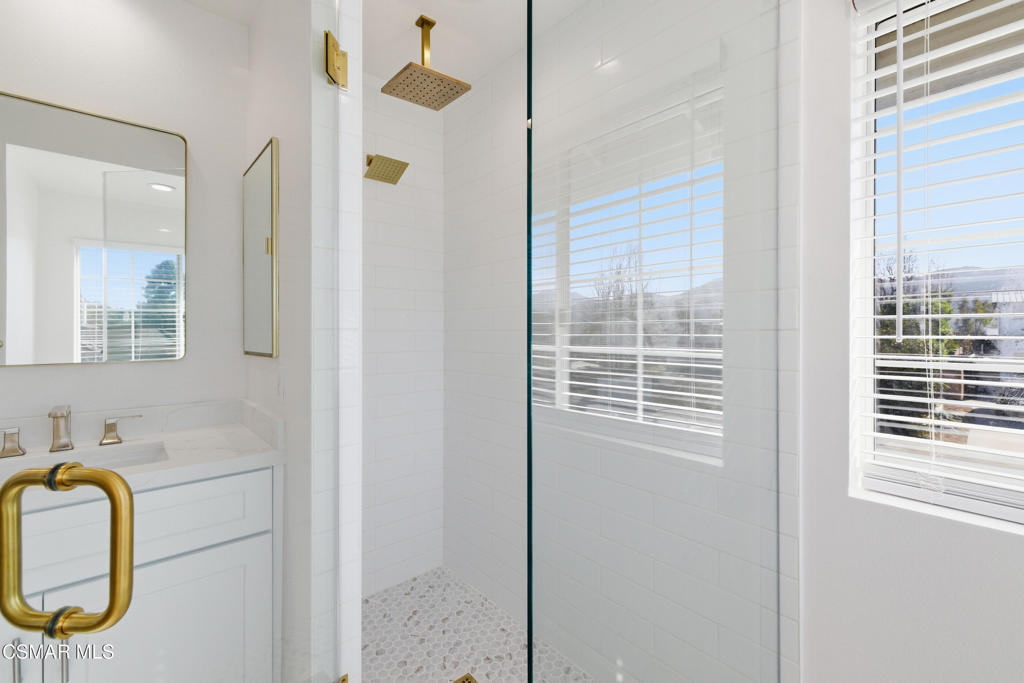 6945 Via Alba Camarillo, CA 93012 - Photo 27 of 45