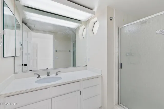 $5,900 | 6945 Via Alba, Camarillo, CA 93012