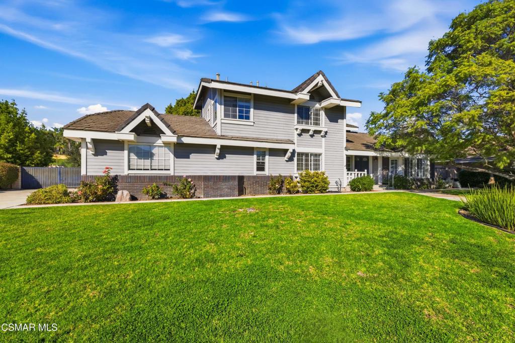 6945 Via Alba Camarillo, CA 93012 - Photo 4 of 45