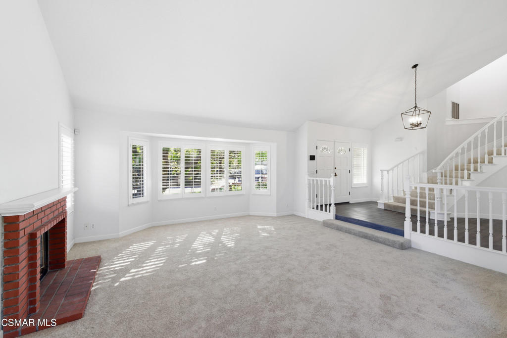 6945 Via Alba Camarillo, CA 93012 - Photo 8 of 45