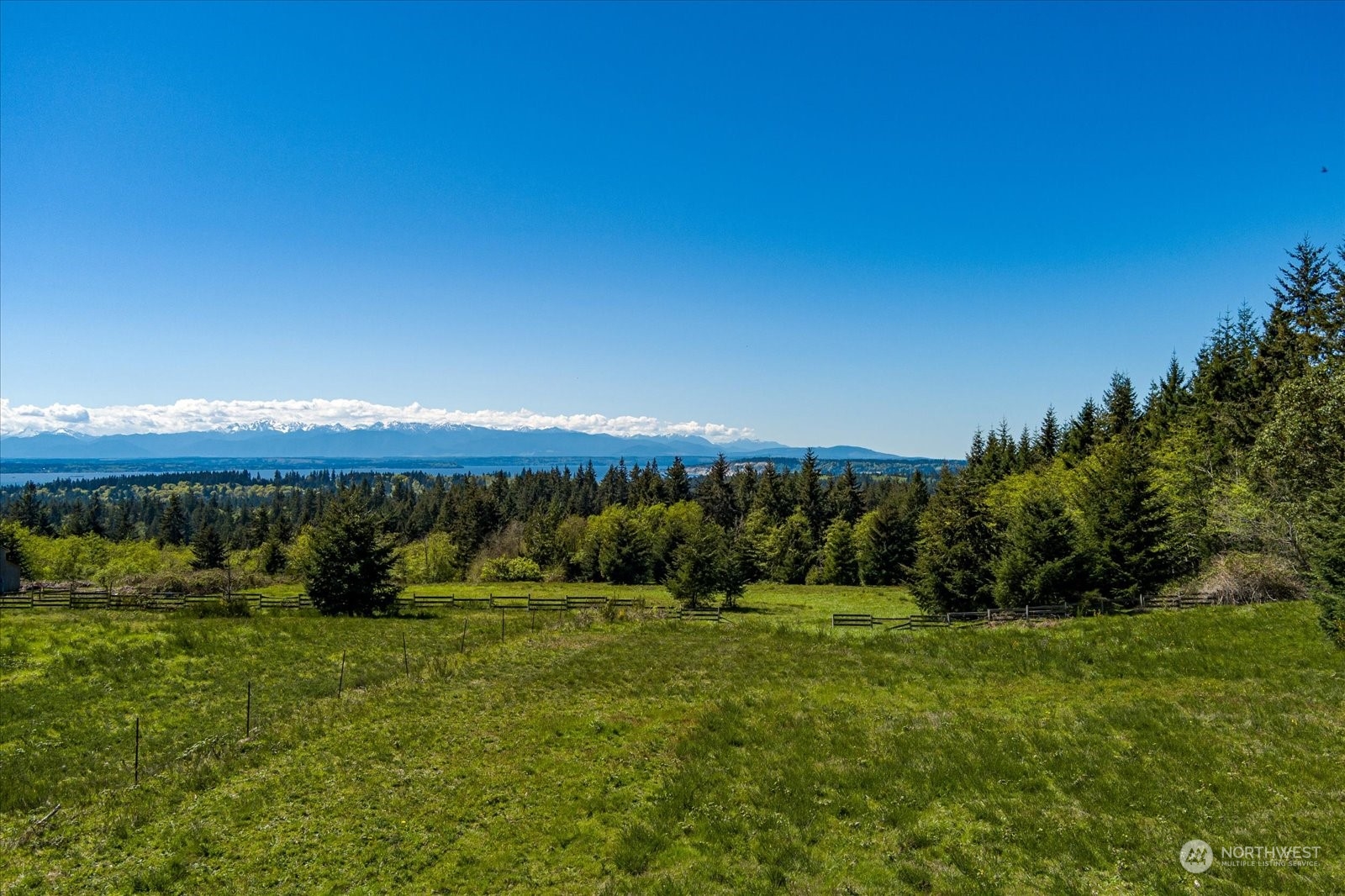 -xxx Log Cabin Road Clinton, WA 98236 - Photo 1 of 29 Gallery Image 1