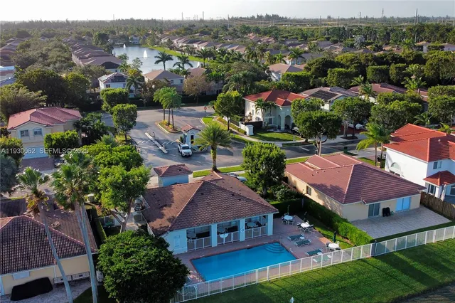 $5,500 | 11071 Northwest 47th Lane, Doral, FL 33178