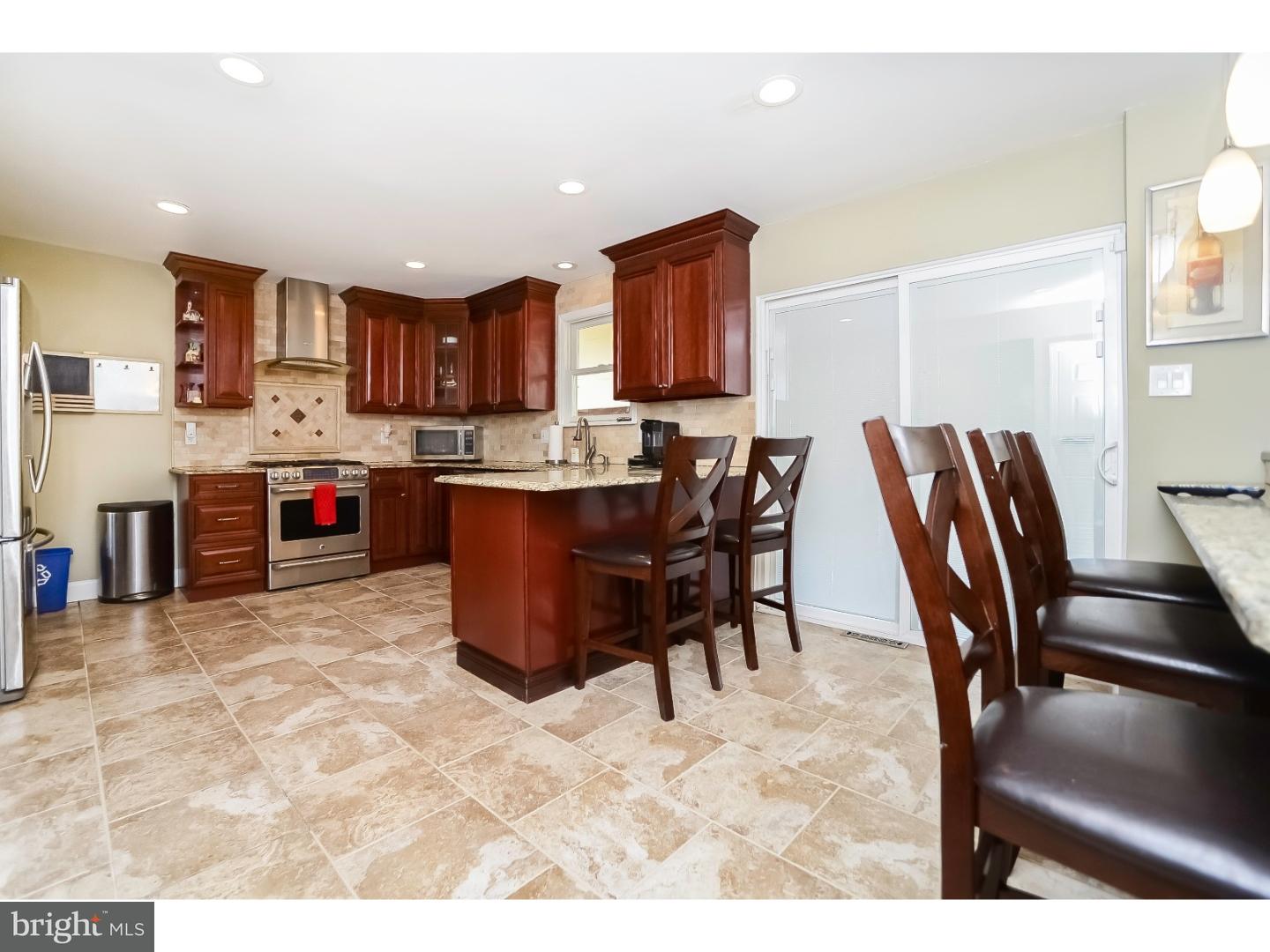 1015 Salem Road Cherry Hill, NJ 08034 - Photo 8 of 24 Gallery Image 8