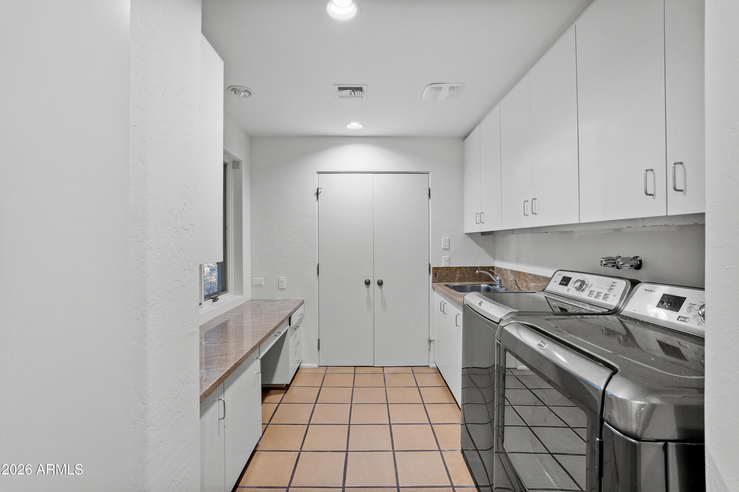 6700 East Hawksnest Road Carefree, AZ 85377 - Photo 49 of 82 Laundry