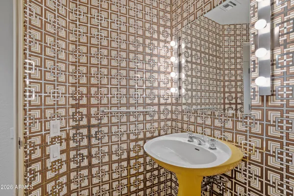 $8,000 | 6700 East Hawksnest Road, Carefree, AZ 85377