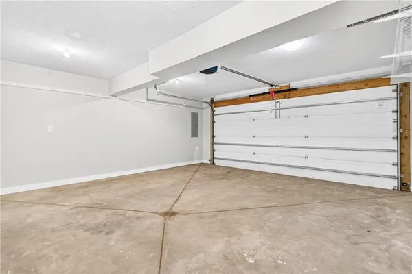 $295,000 | 4 Dogwood Drive, Washington, PA 15301