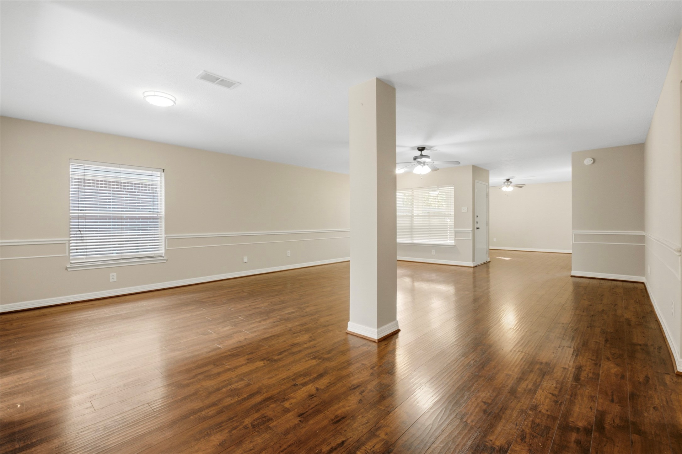 25931 Richards Road Spring, TX 77386 - Photo 6 of 27 Gallery Image 6