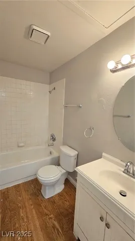 $1,200 | 1600 Burningwood Lane, Unit 201, Las Vegas, NV 89108