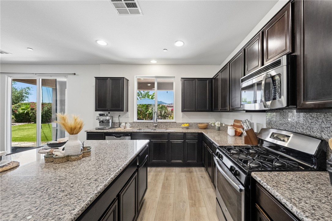 25432 Lone Acres Road Menifee, CA 92584 - Photo 20 of 65
